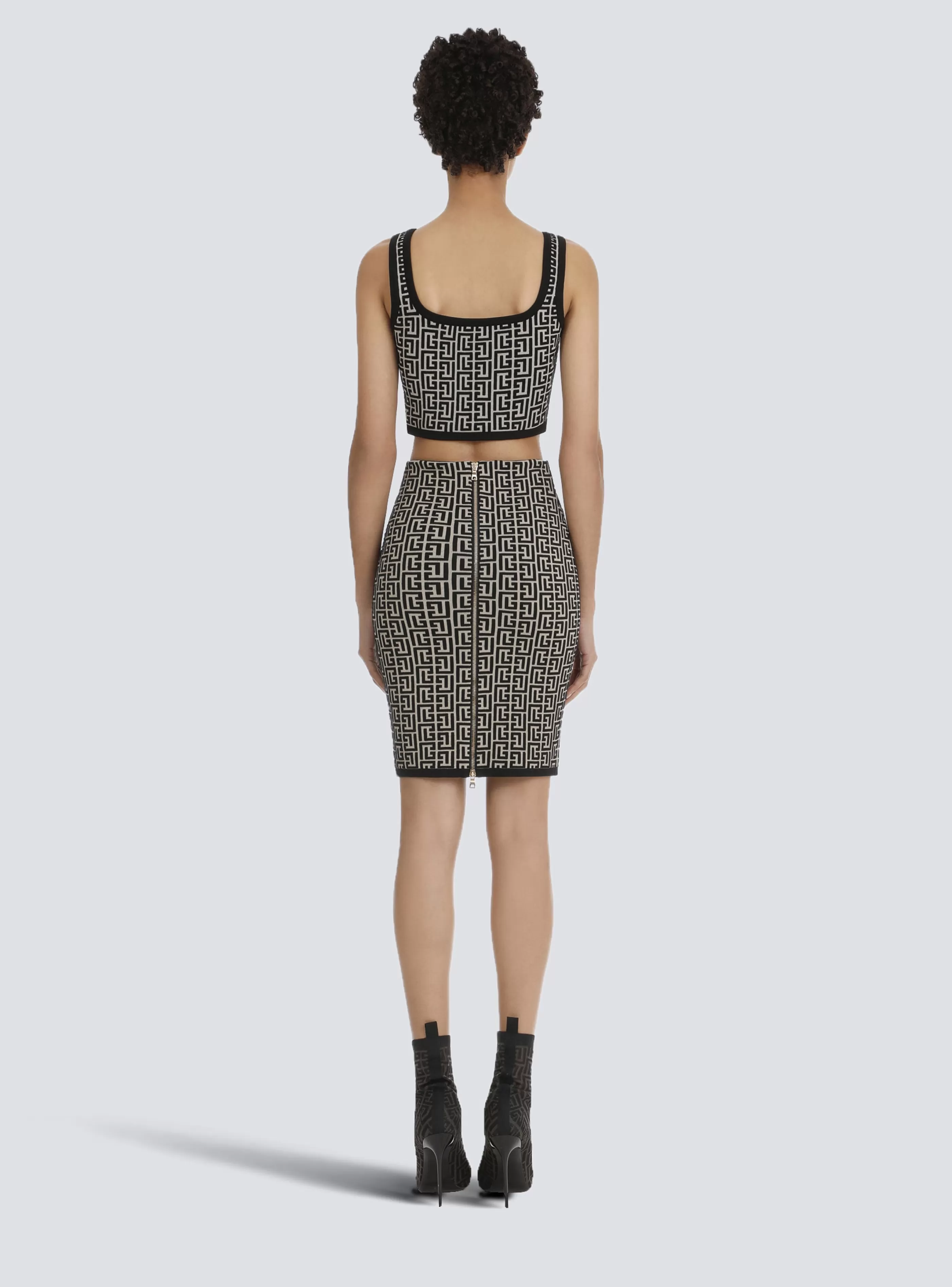 Balmain Top E Camicie-Cropped Bicolor Jacquard Sports Bra Top With Monogram black
