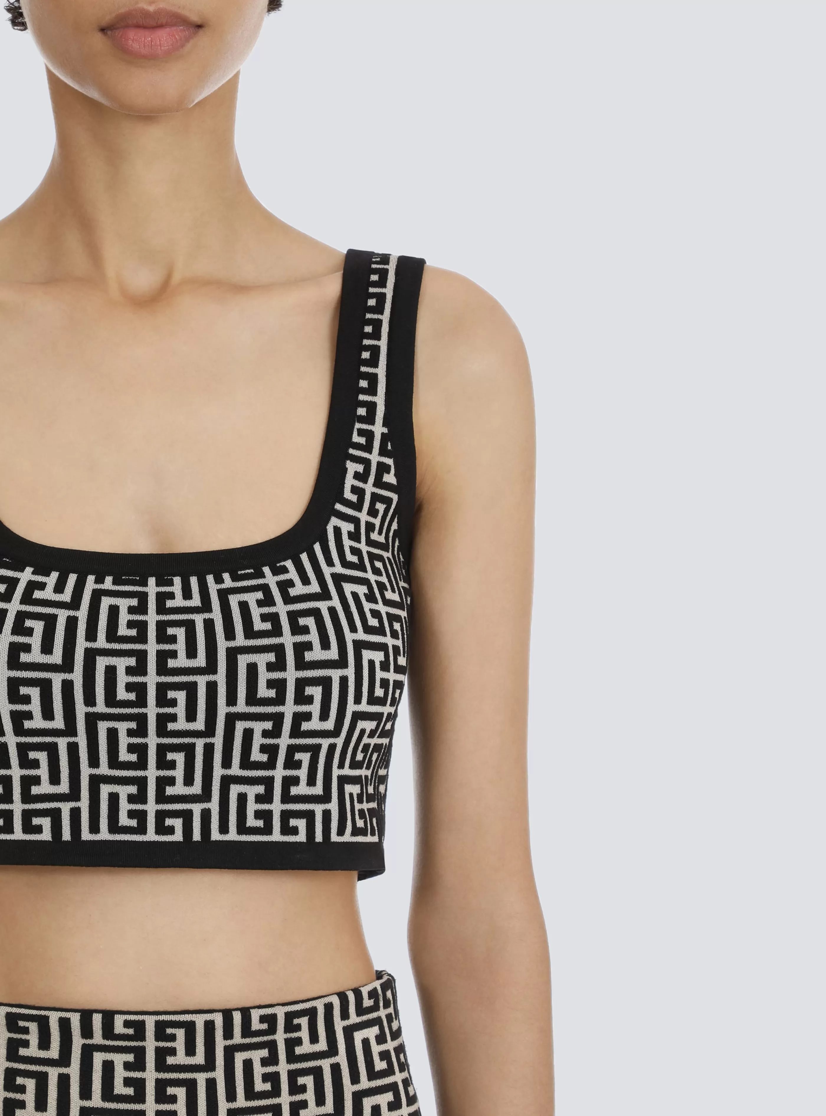 Balmain Top E Camicie-Cropped Bicolor Jacquard Sports Bra Top With Monogram black