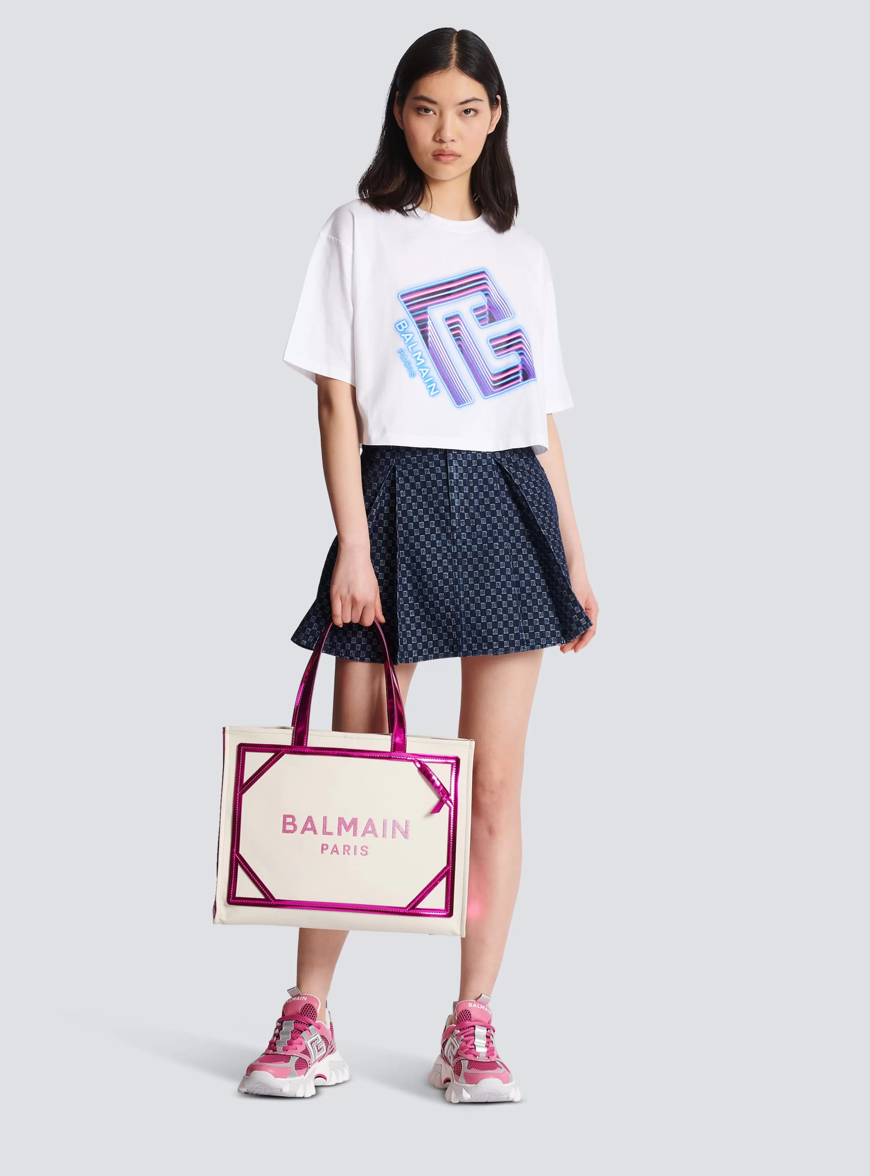 Balmain T-Shirt-Cropped Neon-print T-shirt white