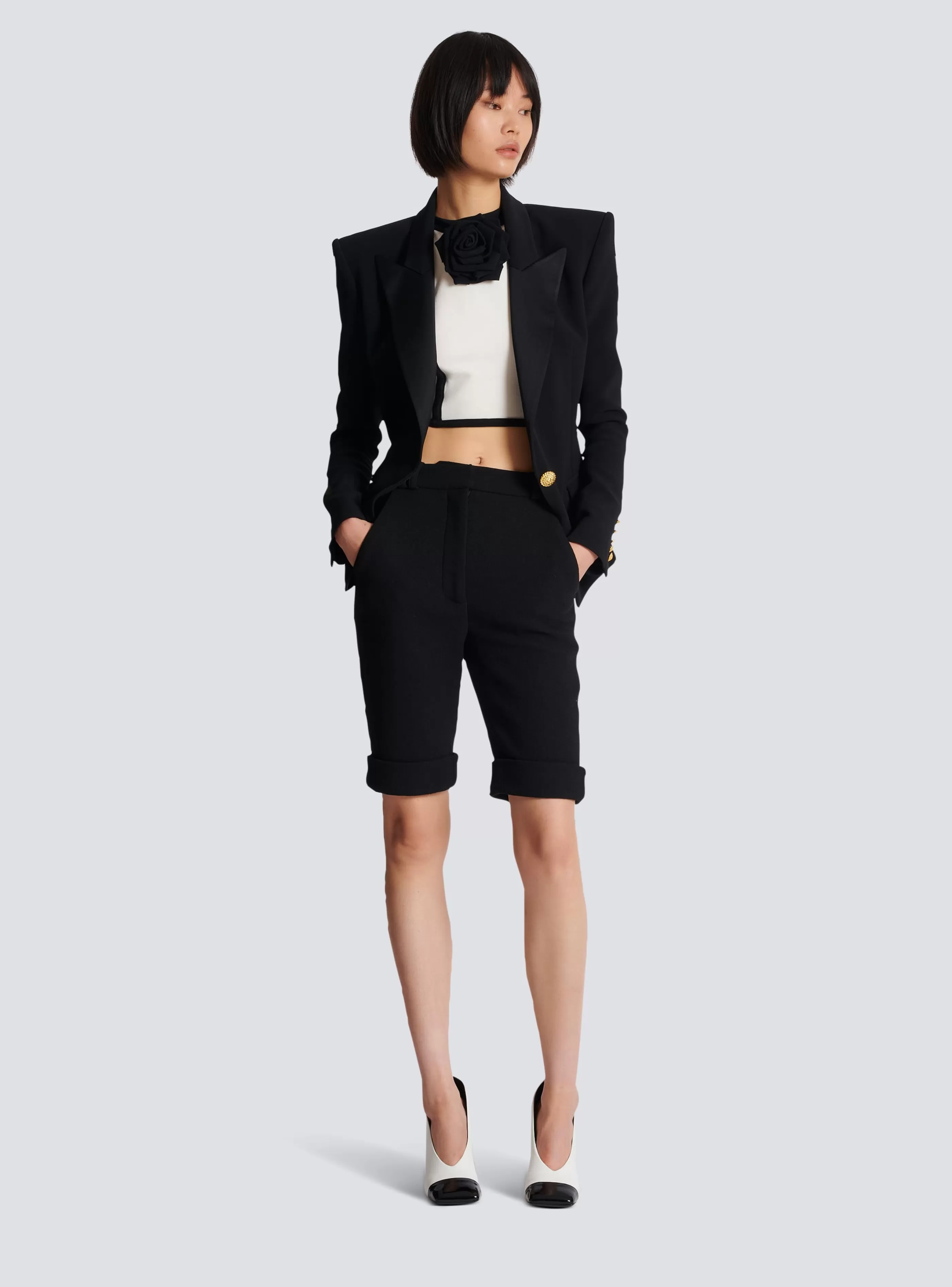 Balmain Pantaloni E Pantaloncini-Cycling Shorts In Double Crepe black