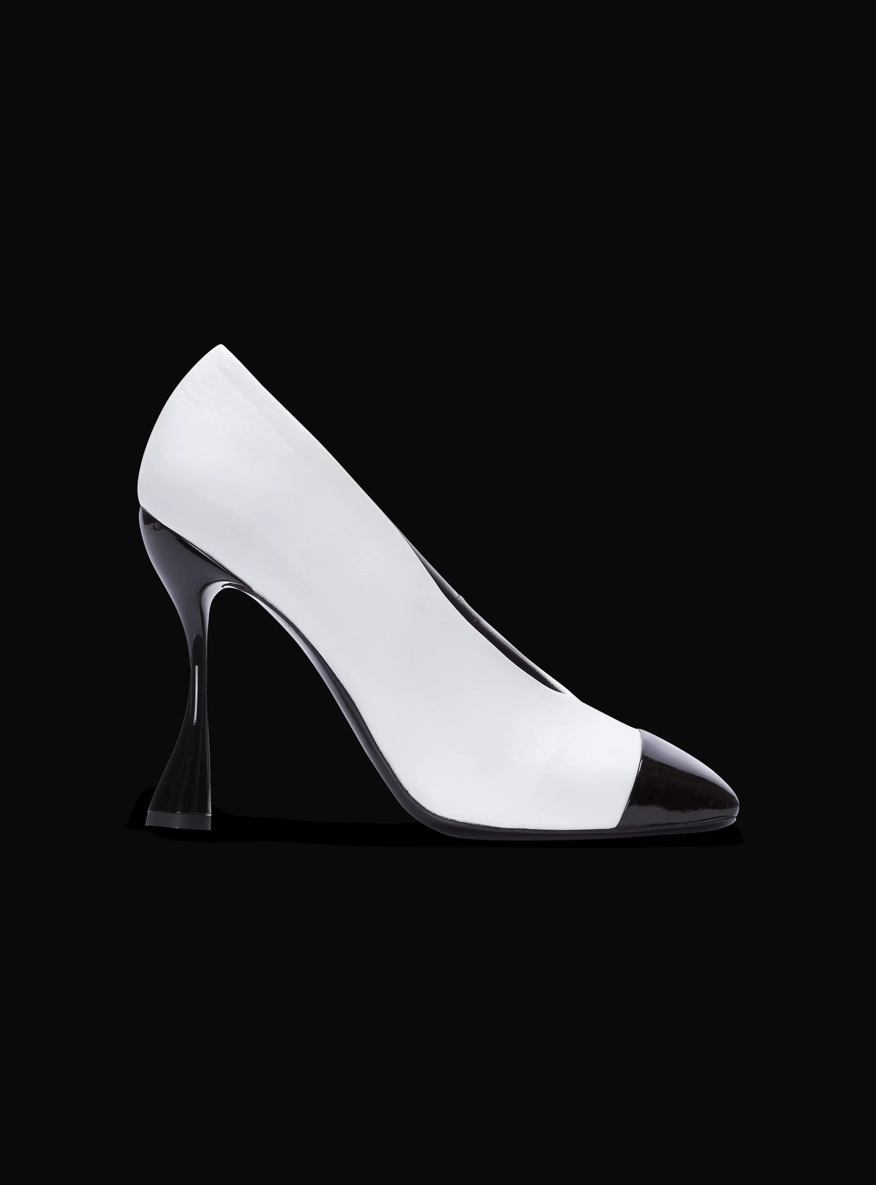 Balmain Scarpe Col Tacco Alto-Eden Two-tone Pumps In Lambskin And Patent Leather white
