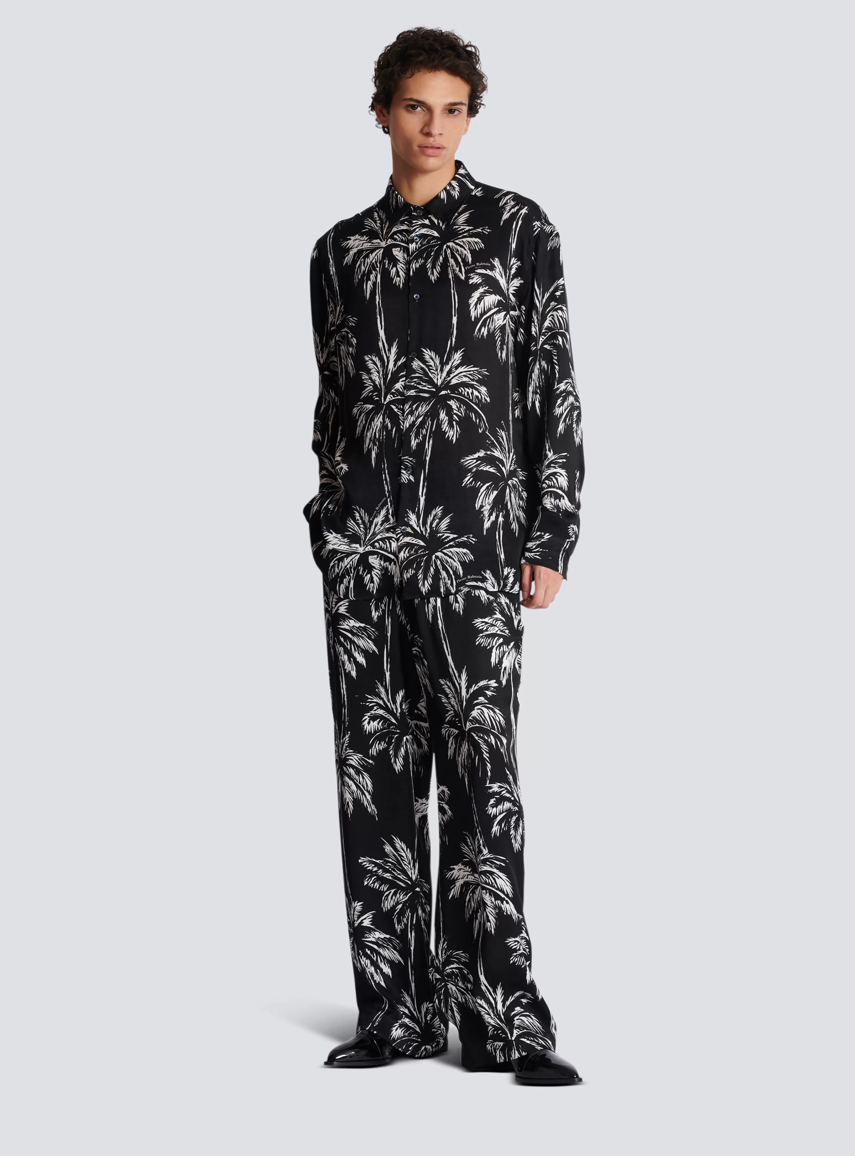 Balmain Pantaloni E Pantaloncini-Palm Print Satin Pyjama Trousers black