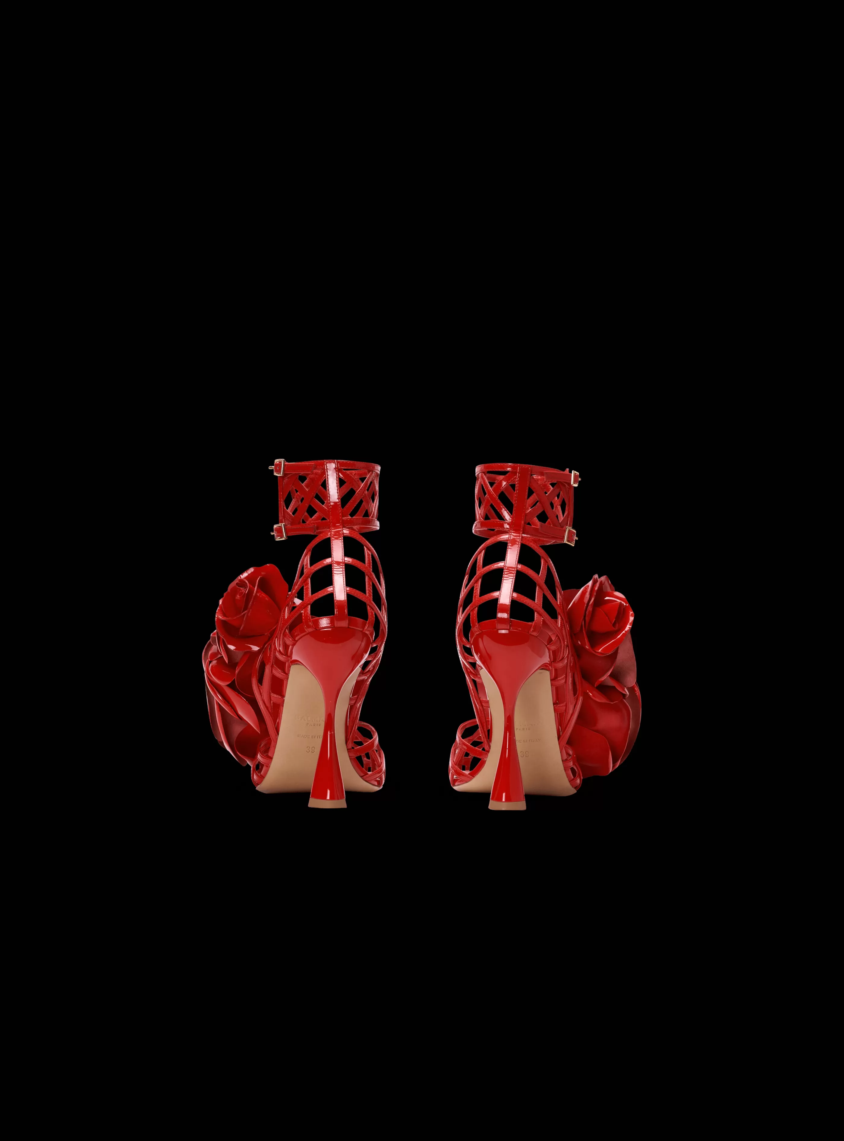 Balmain Scarpe Col Tacco Alto-Patent Leather Eden Sandals With Openwork Grid And Flowers red