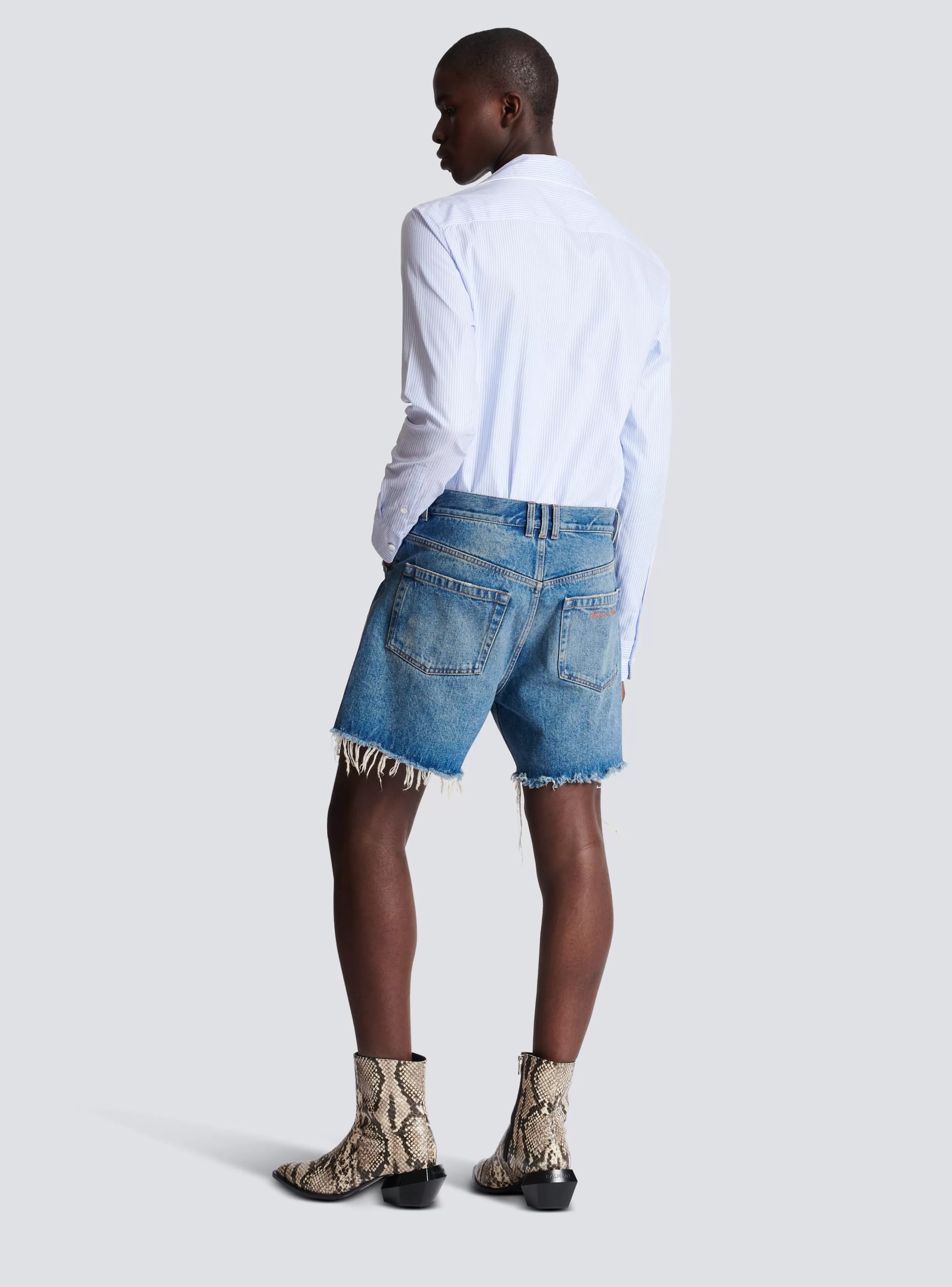 Balmain Pantaloni E Pantaloncini | Denim-Unisex Shorts In Vintage Wash Denim blue